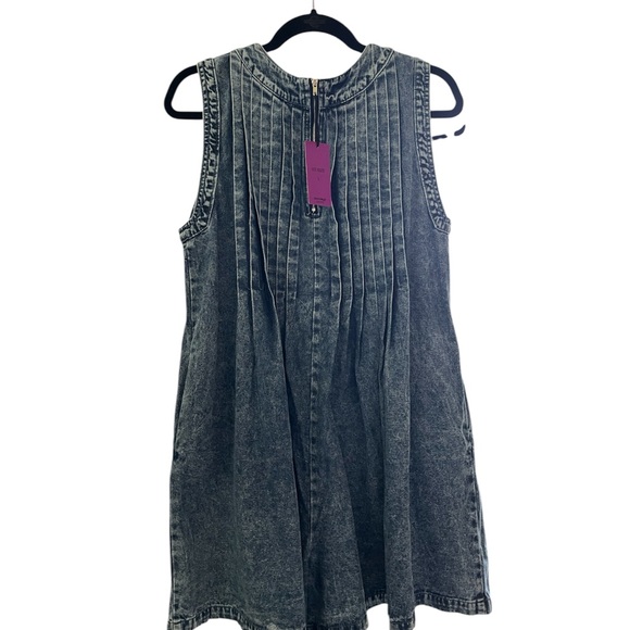 Amazon Women’s Denim Romper - Picture 5 of 5